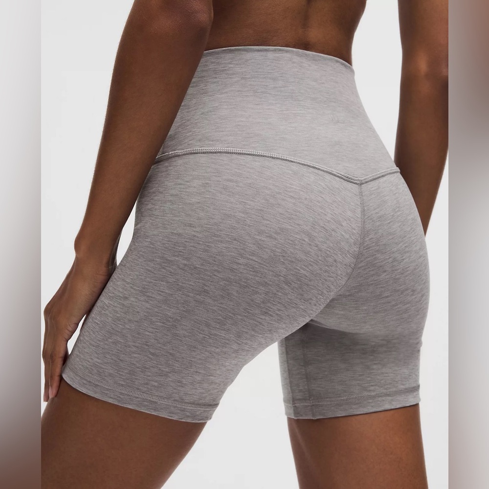 lululemon Align High-Rise Short 6" in Heathered Core Medium Grey